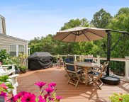 42706 Ravenglass Dr, Ashburn image