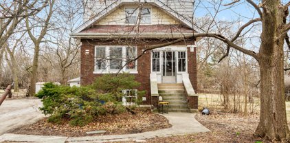 4006 Fairview Avenue, Downers Grove