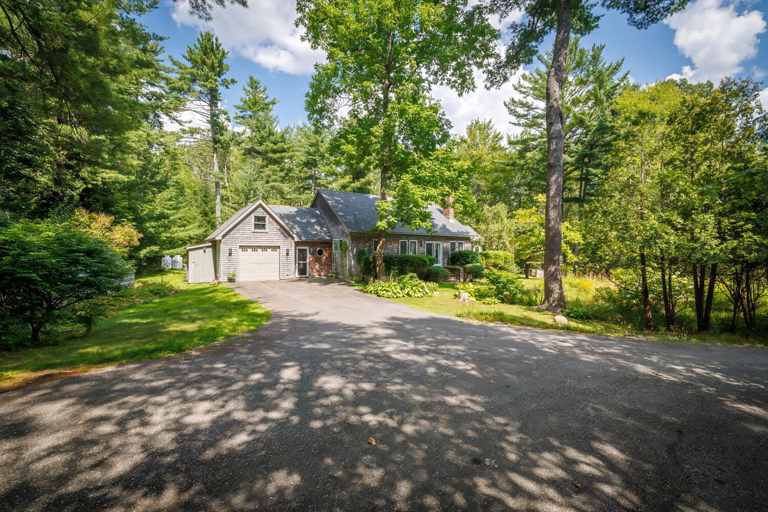 454 Buttermilk Road, Lamoine, 04605