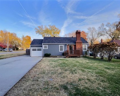 5101 Rosewood Drive, Roeland Park