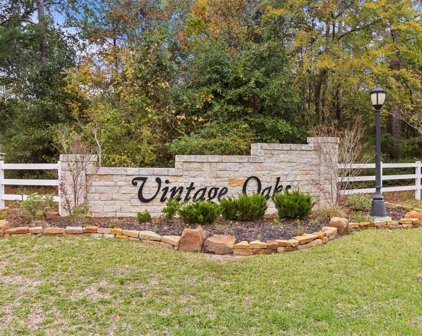11708 N Peppertree Loop, Montgomery