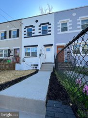 1330 Talbert Ter Se, Washington image