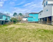 802 Forest Road, Clear Lake Shores image