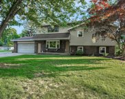 2584 Oak Hollow Drive, Jenison image