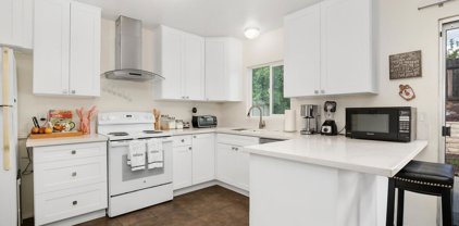 1312 Mission Ave, Escondido