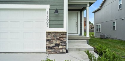 12607 S Burrows Street, Lake Lotawana