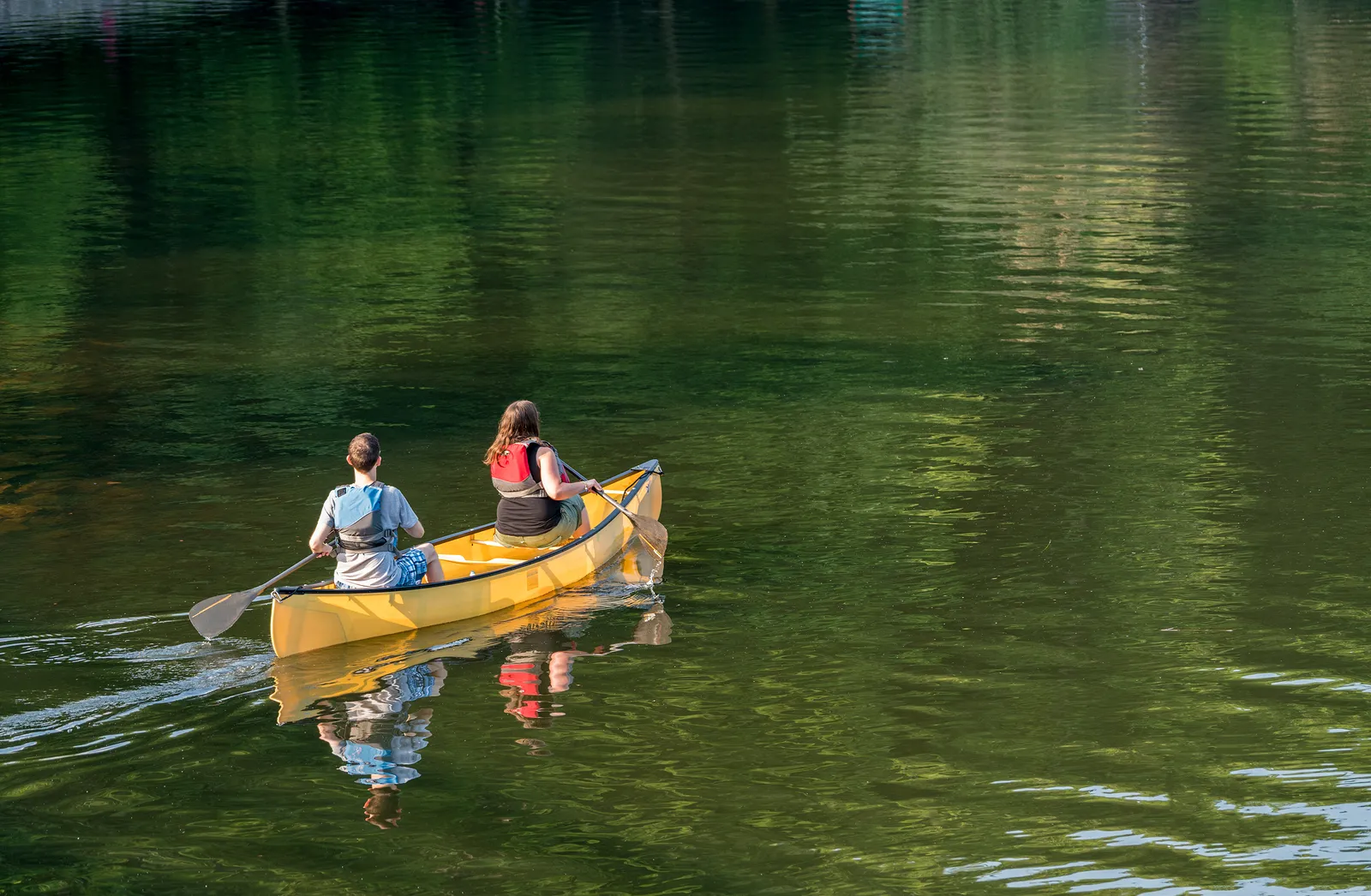 Kayaking and lake recreation near The Palisades and Lake Wylie