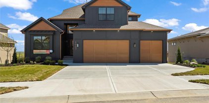 8007 Brockway Street, Shawnee