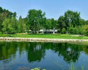 312 Ferndale Road W, Wayzata image