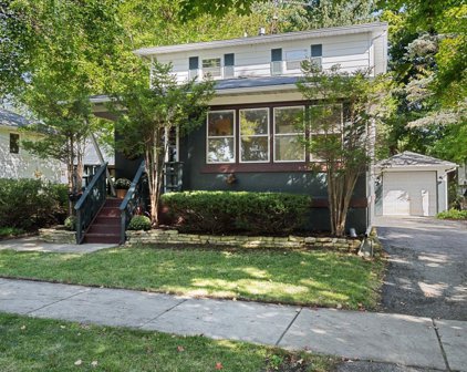 96 Mckinley Street, St. Charles
