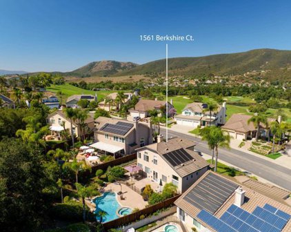 1561 Berkshire Ct, San Marcos