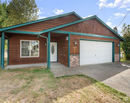 1006 Montague Ave, Darrington