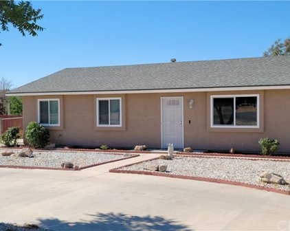 22687 South Road, Apple Valley
