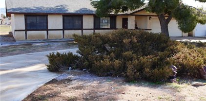 13961 Navajo Road, Apple Valley