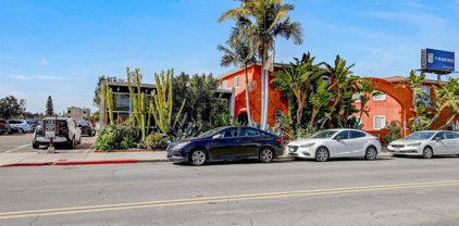 3956-3962 1st, Mission Hills