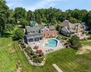 2703 POINTE TREMBLE RD, Clay Twp image