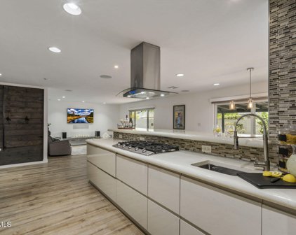 8219 E Valley View Road, Scottsdale