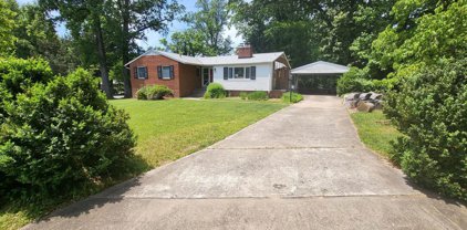 9116 Brian Dr, Vienna