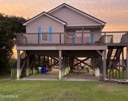 225 Makepeace Street, North Topsail Beach image