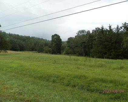 4243 Cotton Gin Rd, Spruce Pine