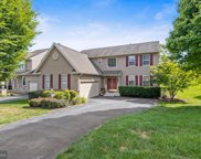 456 Crescent Dr, West Chester image