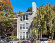 10184 Oakton Terrace   Road, Oakton image