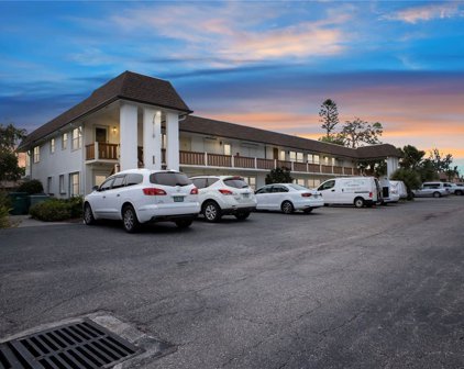 1 Quails Run Boulevard Unit 6, Englewood