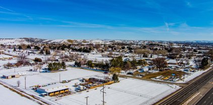 75 Road 5217, Farmington