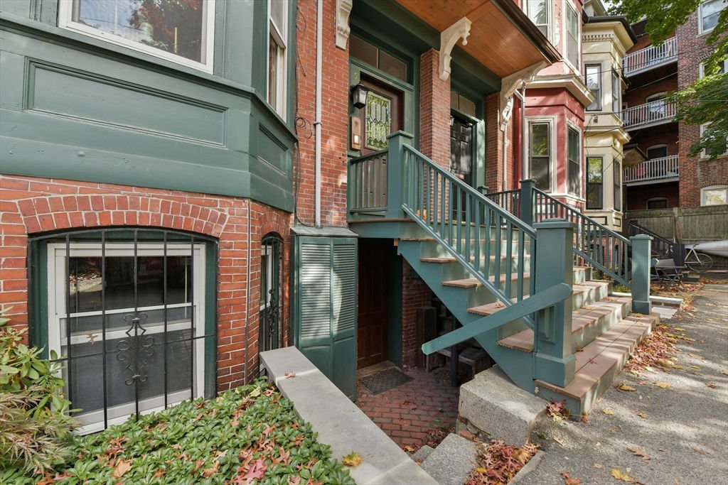 5 Lamson Place Unit 1, Cambridge, MA, 02139