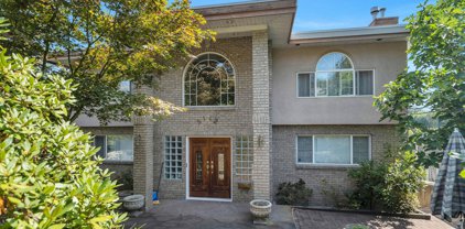 5142 Marine Drive, Burnaby