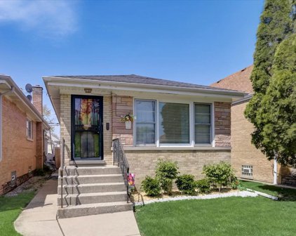 4960 N Melvina Avenue, Chicago