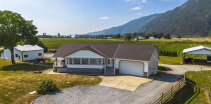 5353 Interprovincial Highway, Abbotsford