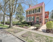 32 Branch   Street, Medford image