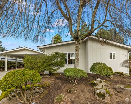 919 243rd Street SW, Bothell