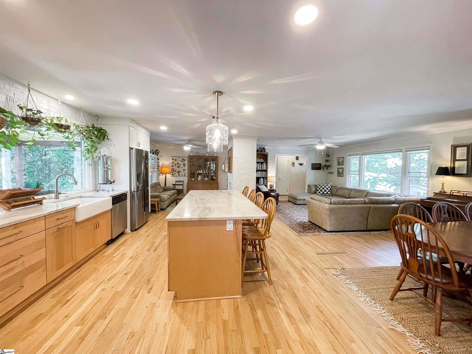 8 Shadydale Court, Greenville Home for Sale Mcswain Gardens Real Estate