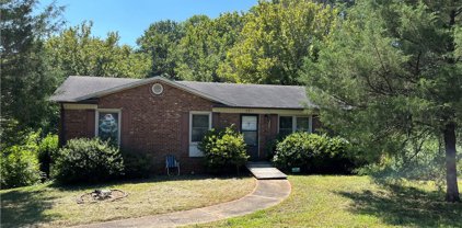 171 Rolling Hills Lane, Mocksville