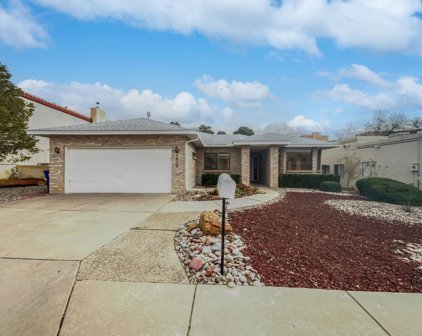 1512 Archuleta Drive NE, Albuquerque