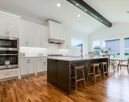 15700 W 165th Terrace, Olathe