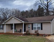 142 Kendra  Drive, Mooresville image