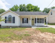 311 Cedar Park Cir, La Vergne image