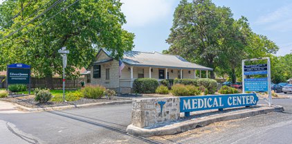 104 Medical Dr, Boerne