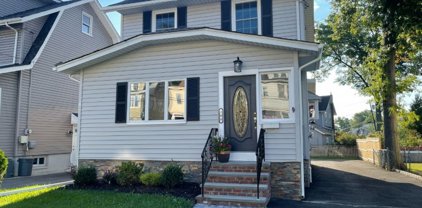 108 Boyden Ave, Maplewood Twp.