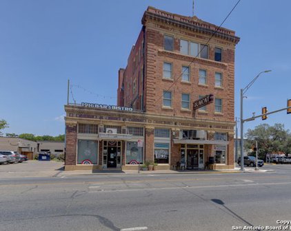 301 N Austin St, Seguin