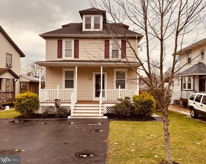 116 E Columbia Rd, Enola