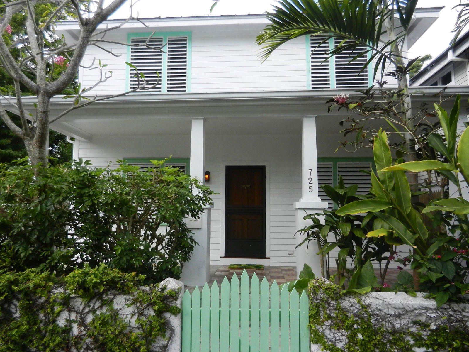 725 Poorhouse Lane, Key West, 33040