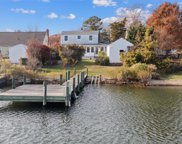 38 E Southampton Avenue, Hampton West image