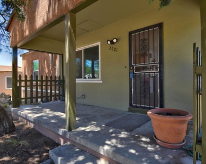 2921 Santa Monica Avenue SE, Albuquerque