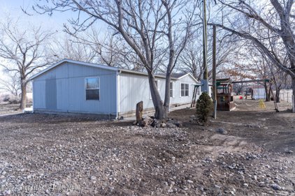 48 Road 4958, Bloomfield