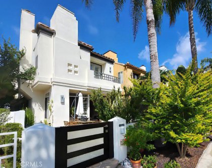 607 22nd, Huntington Beach
