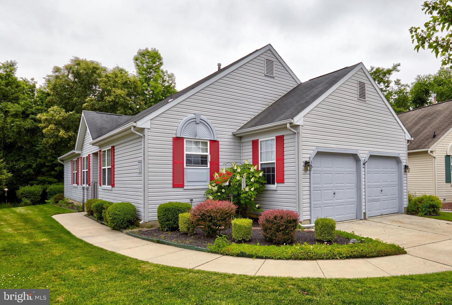 35 Glenview Way E, Gibbsboro, 08026